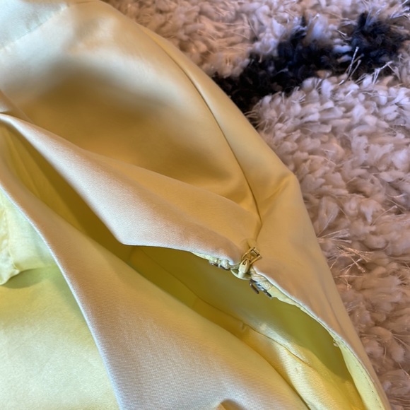 Pale Yellow Kate Spade dress - Picture 5 of 8